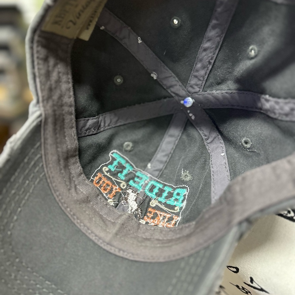 Woman’s Distressed Gray Cap - Picture 3 of 3